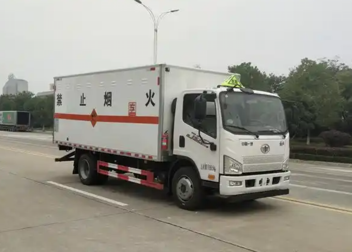 马山爆破器材运输车可以上高速吗？