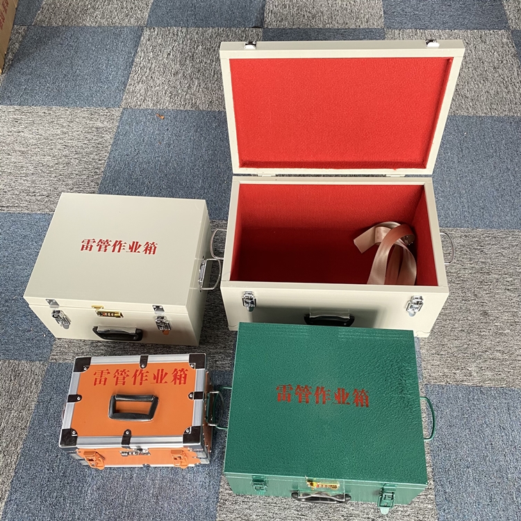马山爆破工程作业箱如何选择？玻璃钢与传统材质的全面对比